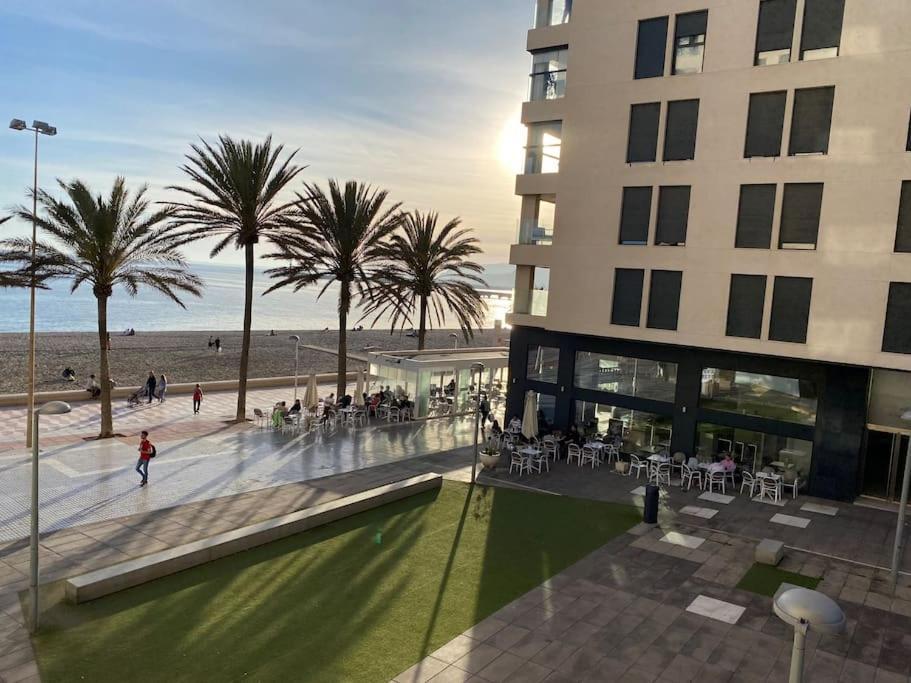 Casa Del Mar Luxury. Primera Linea De Playa Almeria Exterior photo